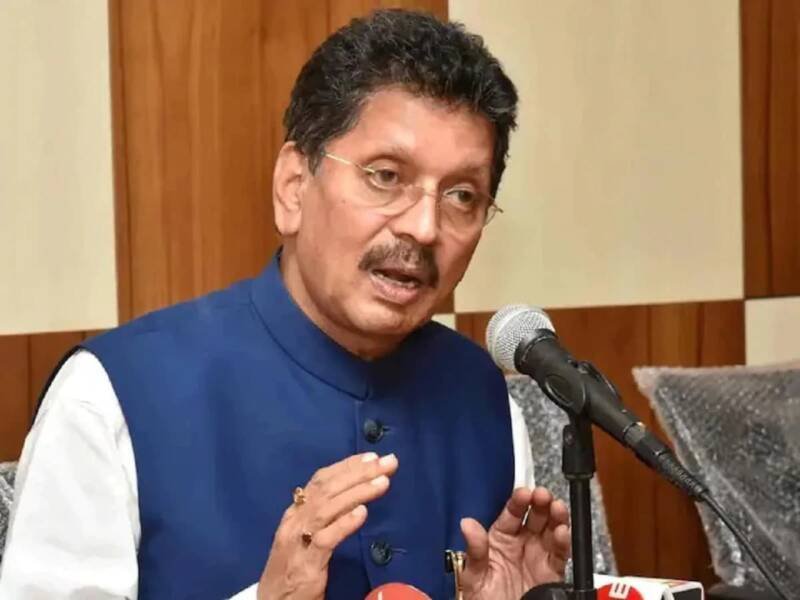 When people criticize me, my votes increase; Deepak Kesarkar