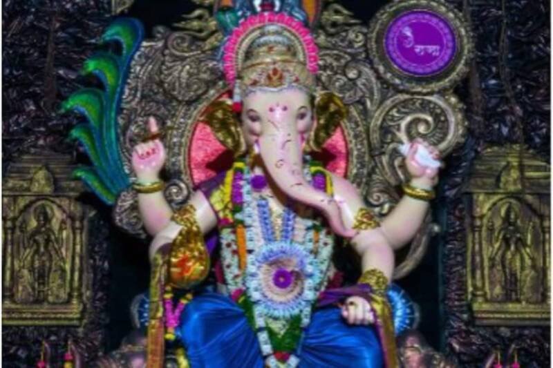 Ganesh devotees, drivers welcome on September 4 by Pravasi Sangh