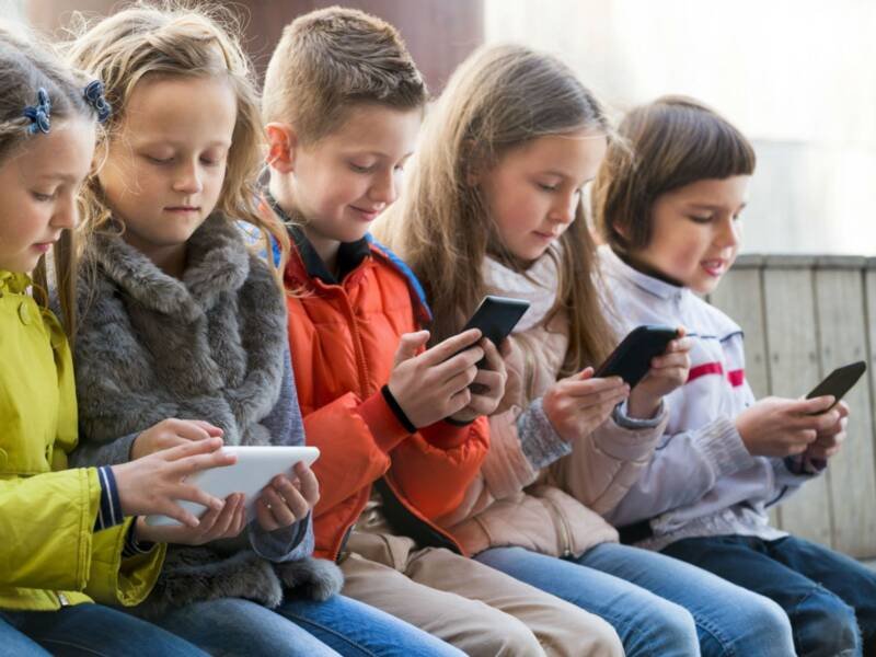 Guidance on what to do with children’s mobile phones on 29