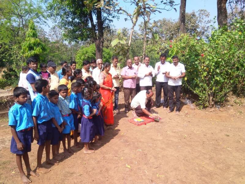 District  School Nirwade Malkarwadi school compound wall work by Shiv Sena District Chief Ashok Dalvi