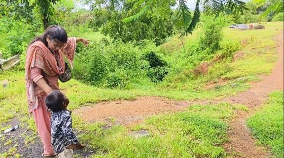 A two-year-old migrant child was rescued from the middle of the Mumbai-Goa highway in search of his parents by social workers.